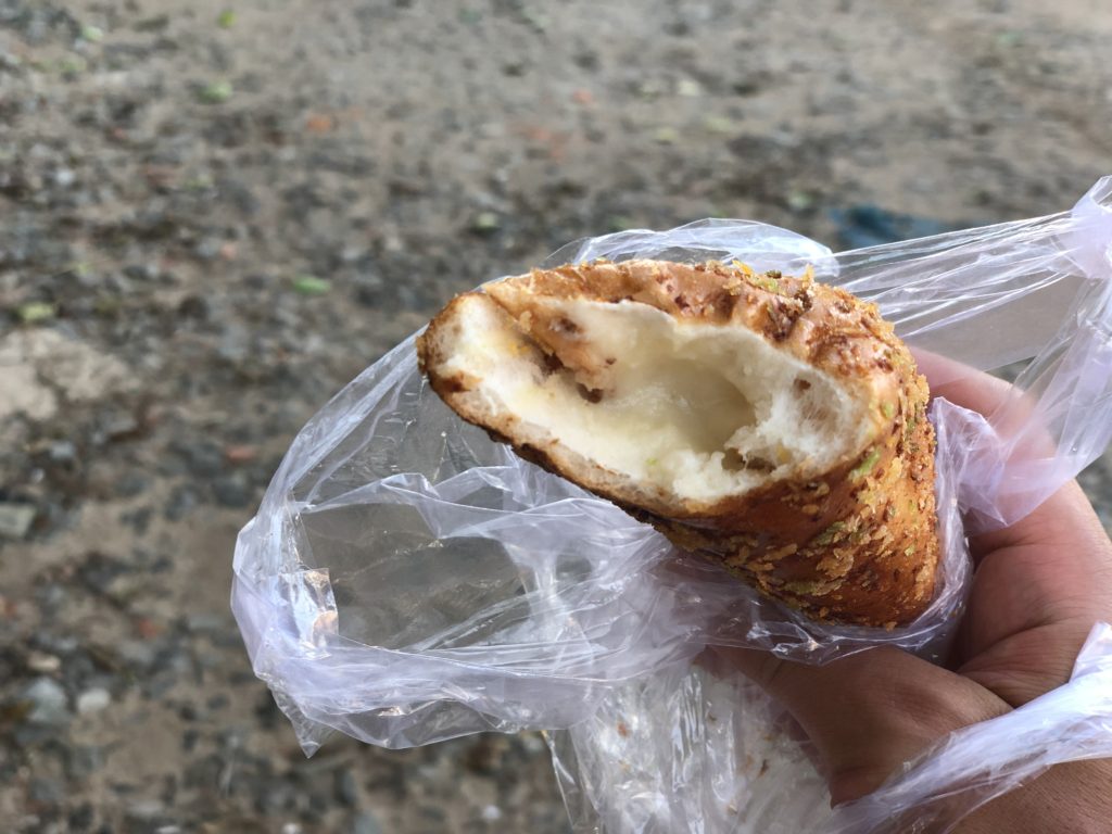 Vietnamese snack, milk bread