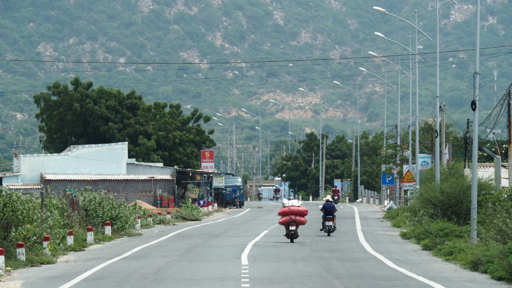 Phan Rang-Thap Cham road