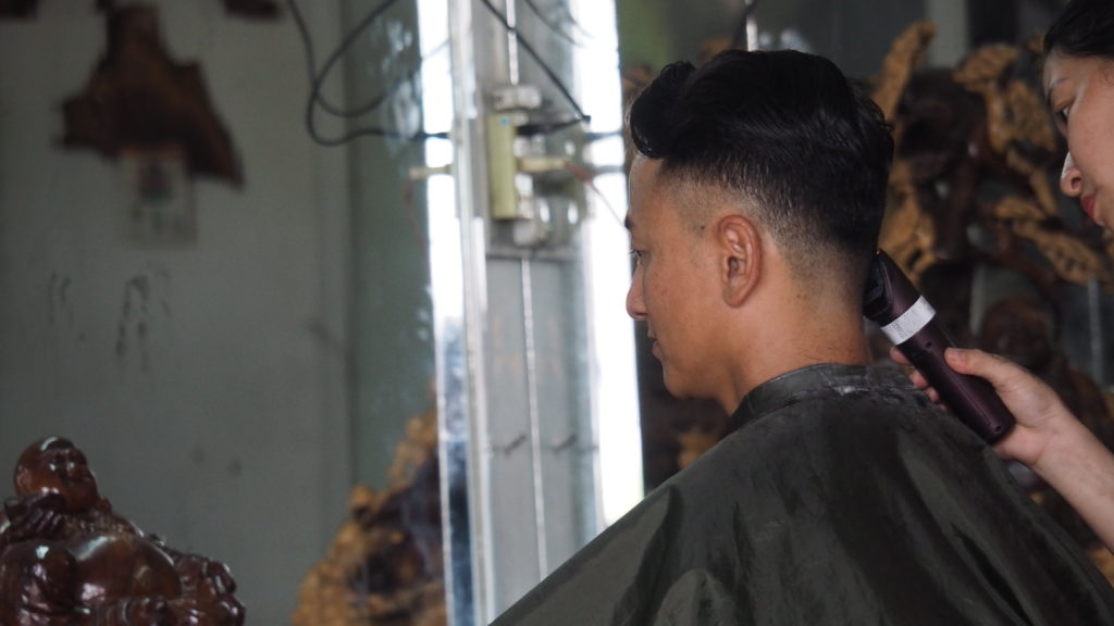 Local barbershop in Cam Ranh